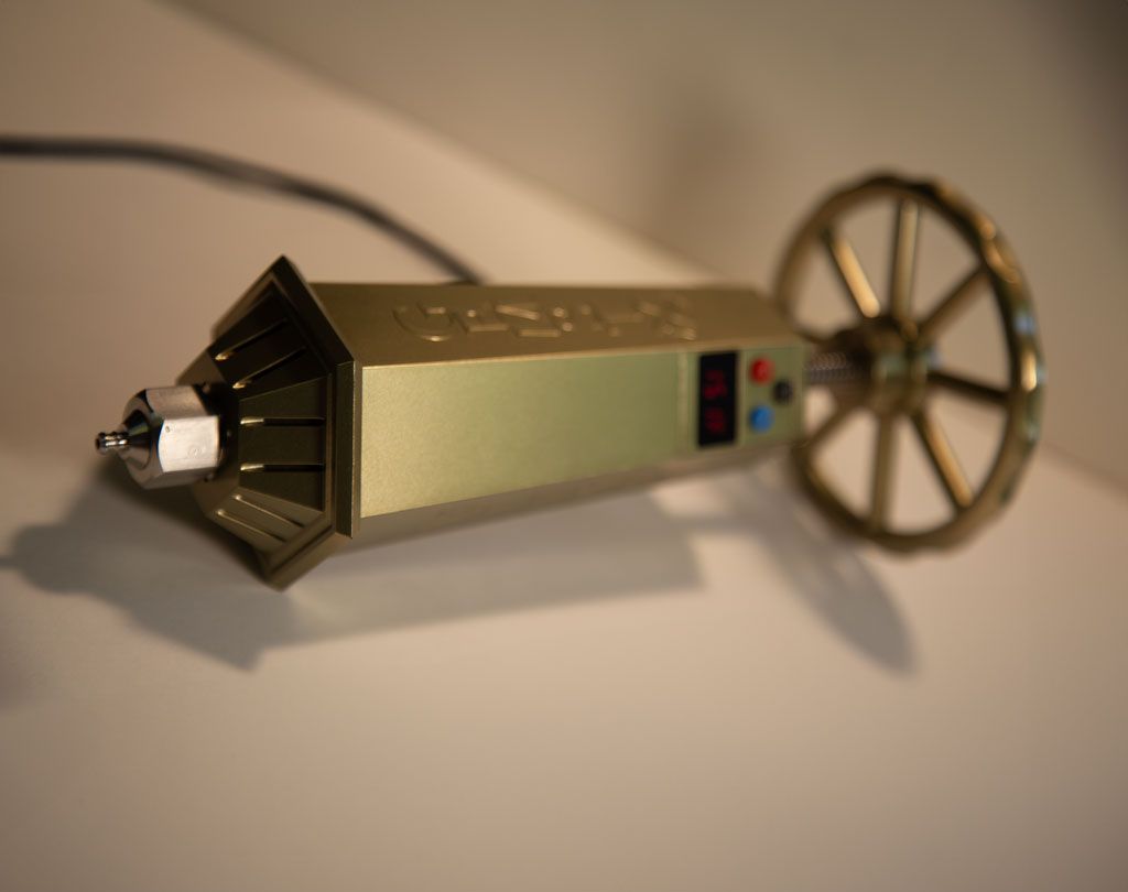 Gemstx – Handheld Rosin Press 